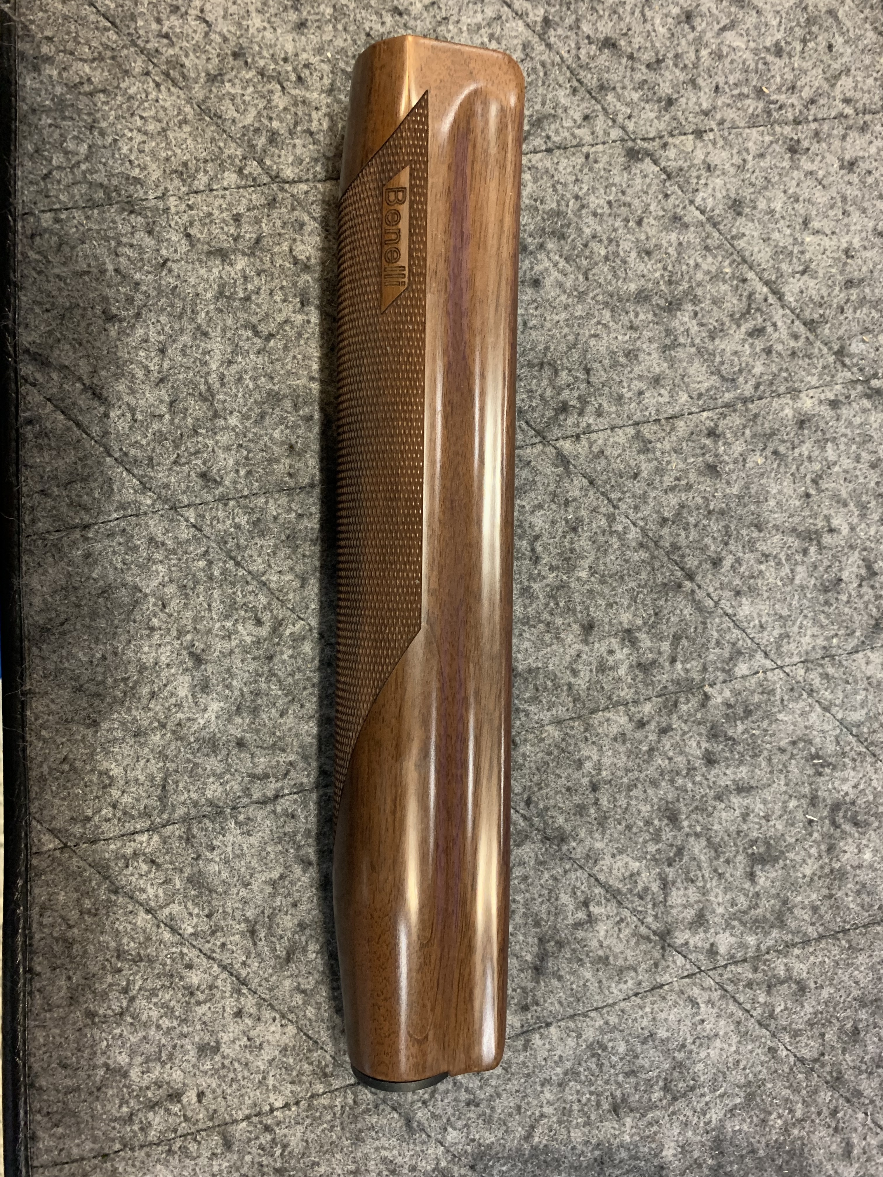 Цевье Benelli S90/Raffaello/ Montefeltro,  F01086701 купить по оптимальной цене,  доставка по России, гарантия качества